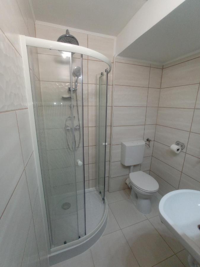 Veronika Rooms Heviz Bagian luar foto